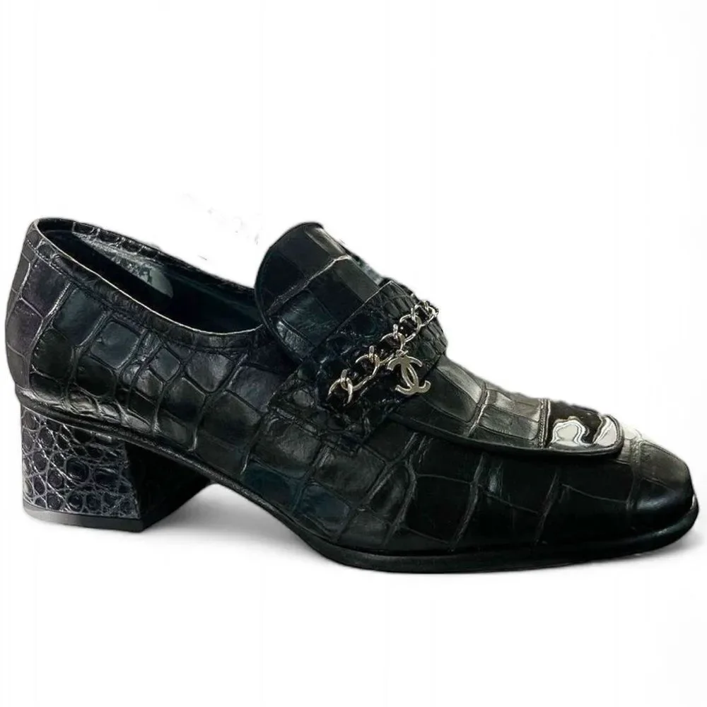 CHANEL Black Calfskin Croc Printed Leather Low Heel Chain Mocassin IT36.5